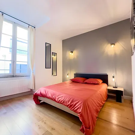 La Cite Voltaire Apartment