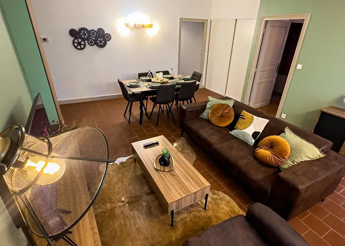 La Cite Voltaire דירה קרקסון